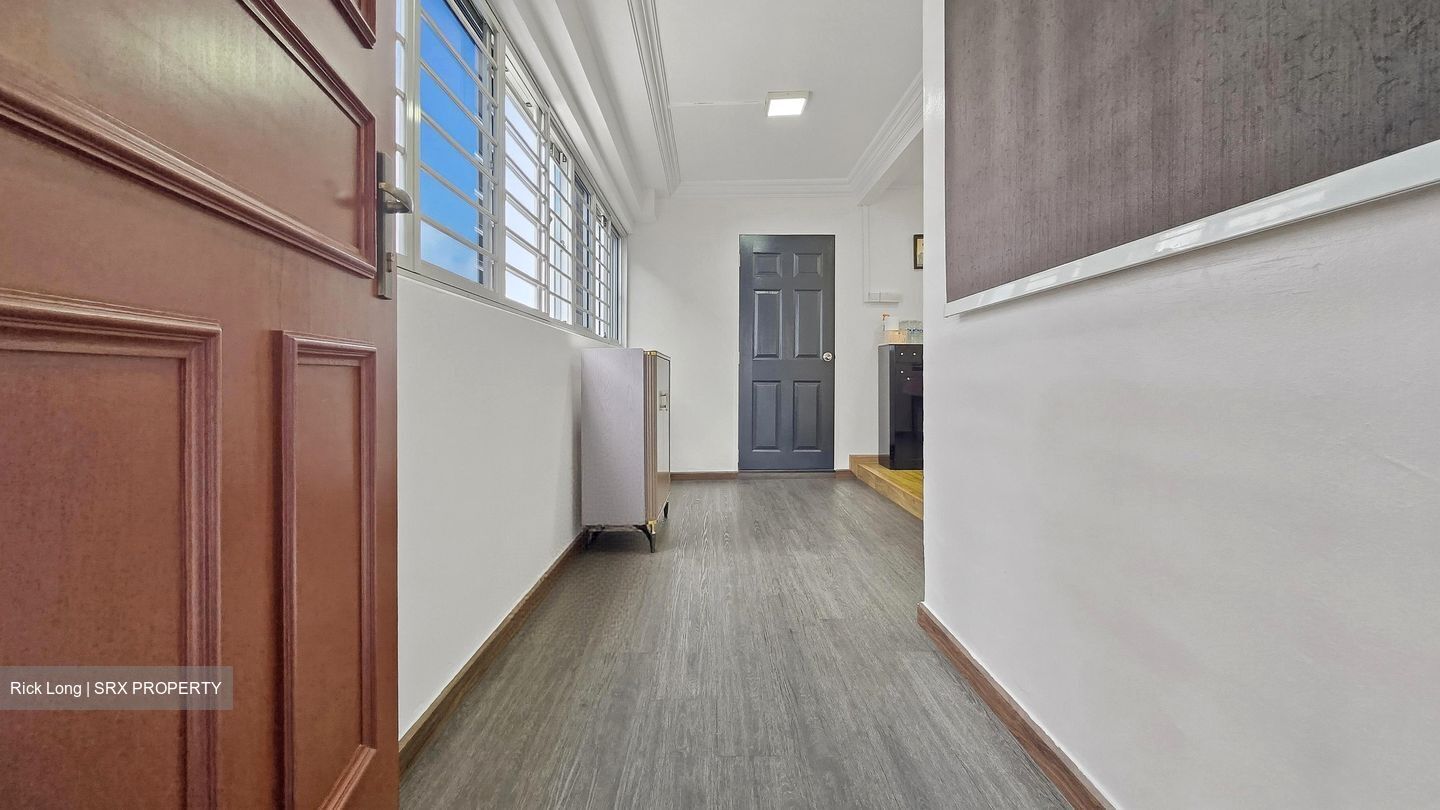 Blk 325 Woodlands Street 32 (Woodlands), HDB Executive #546156701